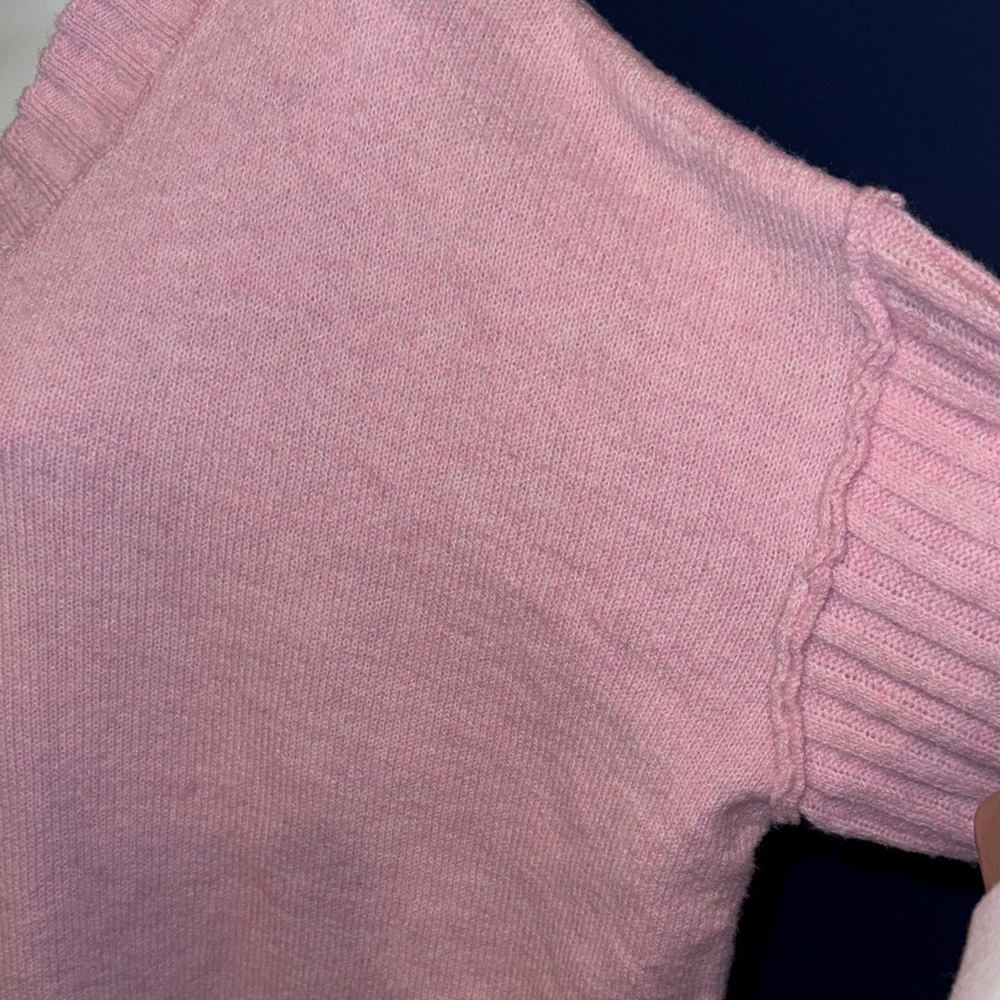 DIP- NWT Pink Oversized V-Neck Sweater Size Large - Picture 12 of 15